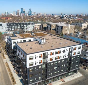 Lake street dwelling exterior
